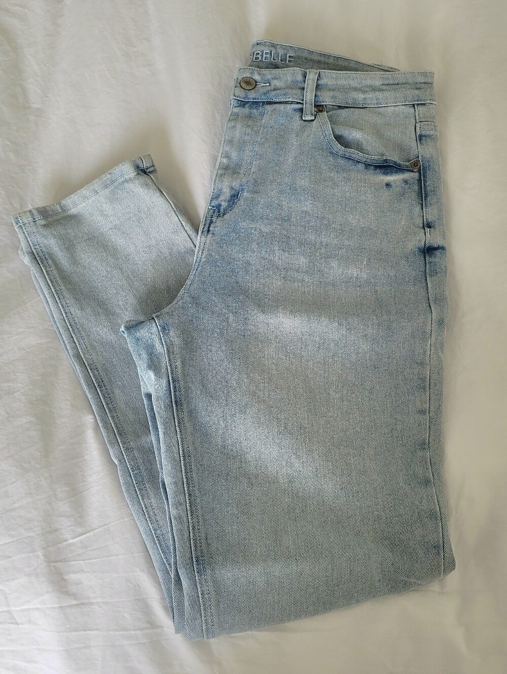 Abibelle High Waisted Light Wash Mom Jeans - Size 8-10 - Excellent Condition